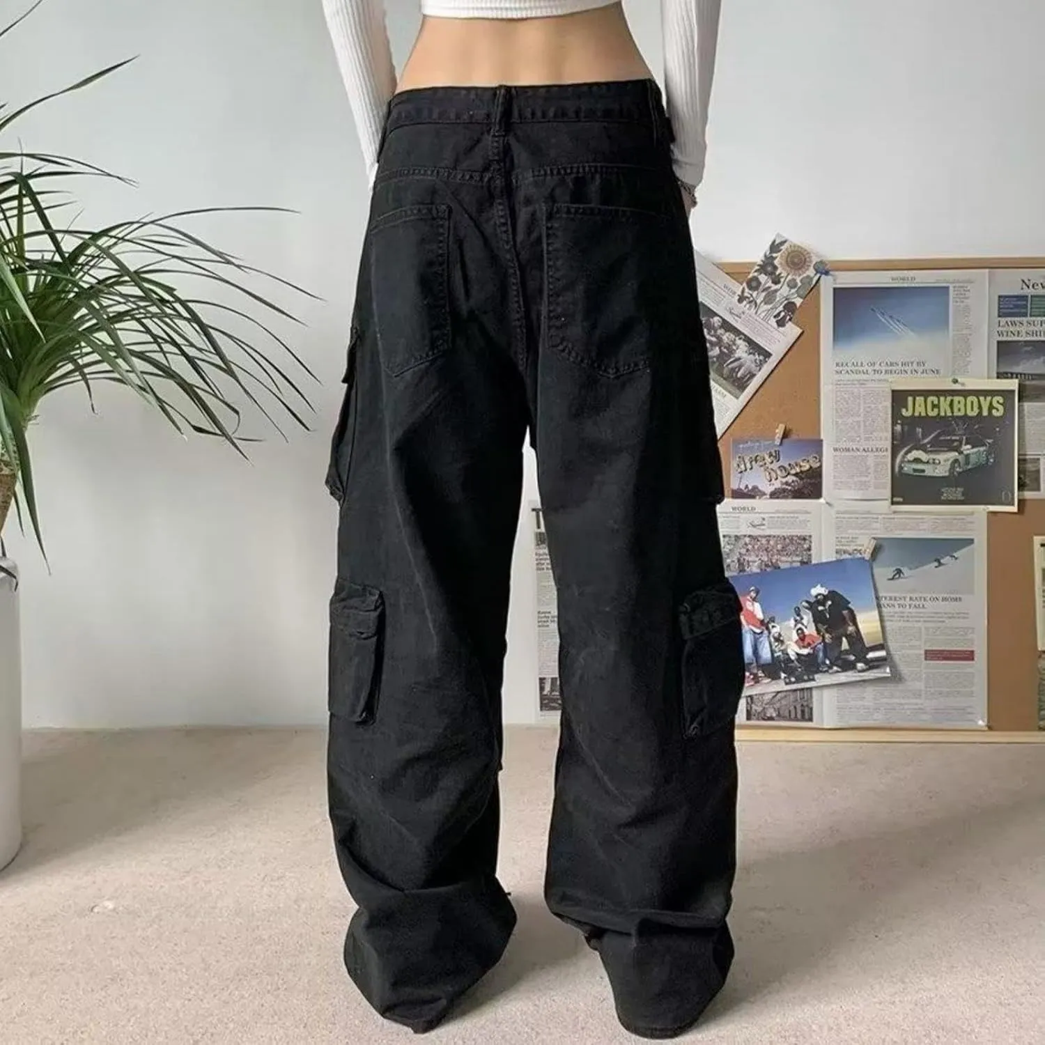 CosTribe Women's Baggy Cargo Pants Multi-Pocket Jeans Y2k High Waist Straight Wide Leg Fashion Jeans Streetwear