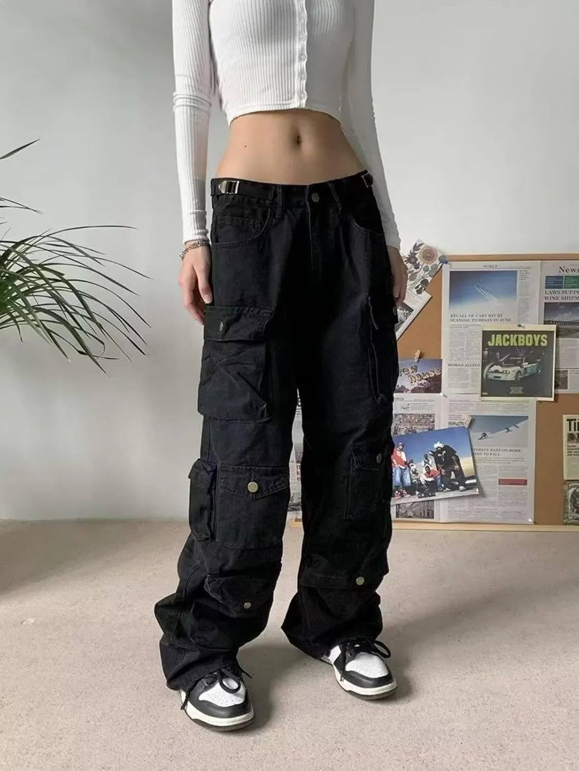 CosTribe Women's Baggy Cargo Pants Multi-Pocket Jeans Y2k High Waist Straight Wide Leg Fashion Jeans Streetwear