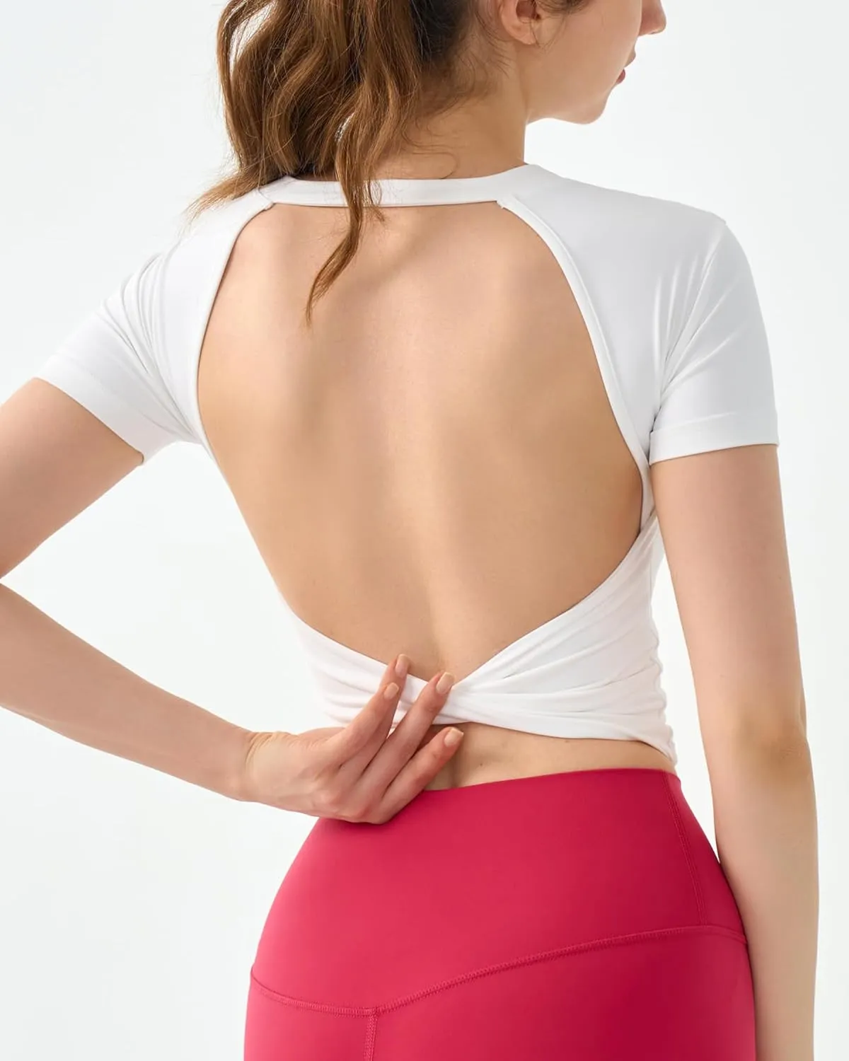 DaiLiWei Open Back Workout Tops for Women Longline Sports Bras Padded Crop Tank Yoga Top Low Back Shirts with Built in Bra