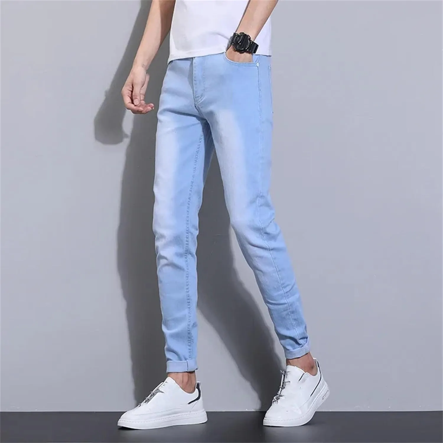 Men's Loose Fit Straight Leg Denim Jeans Baggy Wide Leg Plain Pants Jeans with Pockets