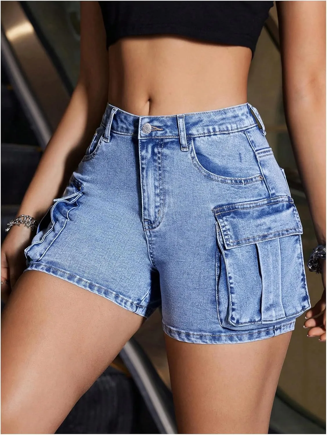 SweatyRocks Women's High Waist Skinny Fit Cargo Pocketed Stretchy Jean Shorts